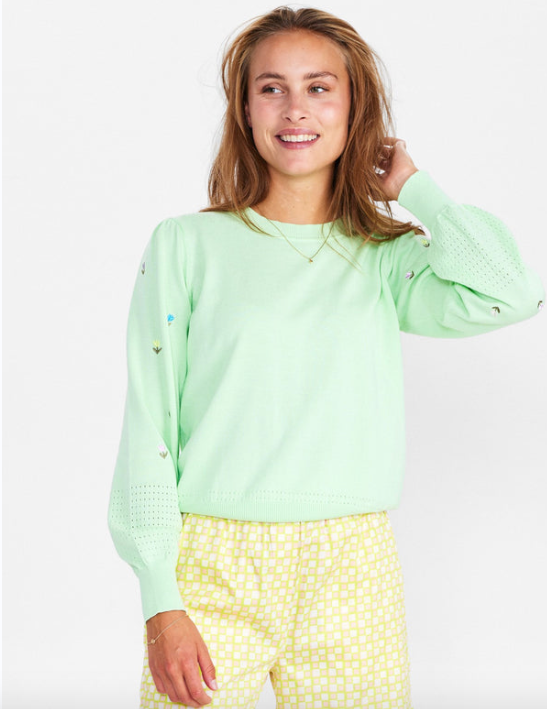 Nuyva Jumper